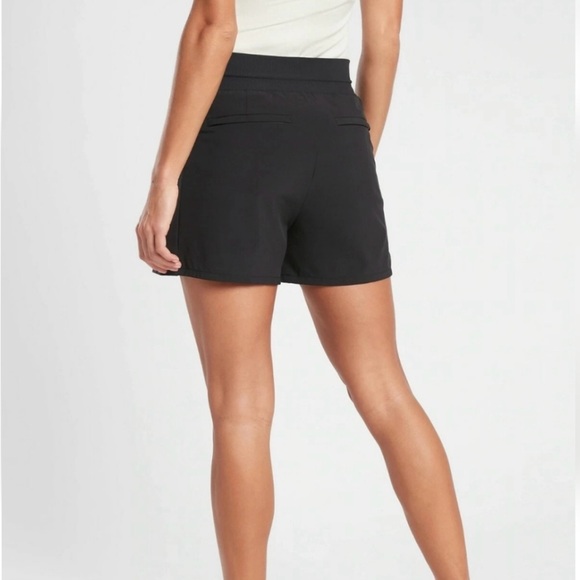 ATHLETA Brooklyn Athletic Short EUC Size 14 - Picture 3 of 8